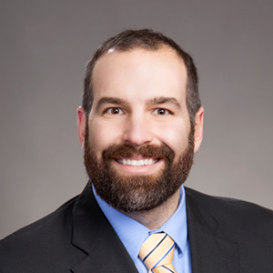 Steven Hoppe, Senior Fixed Income Trader